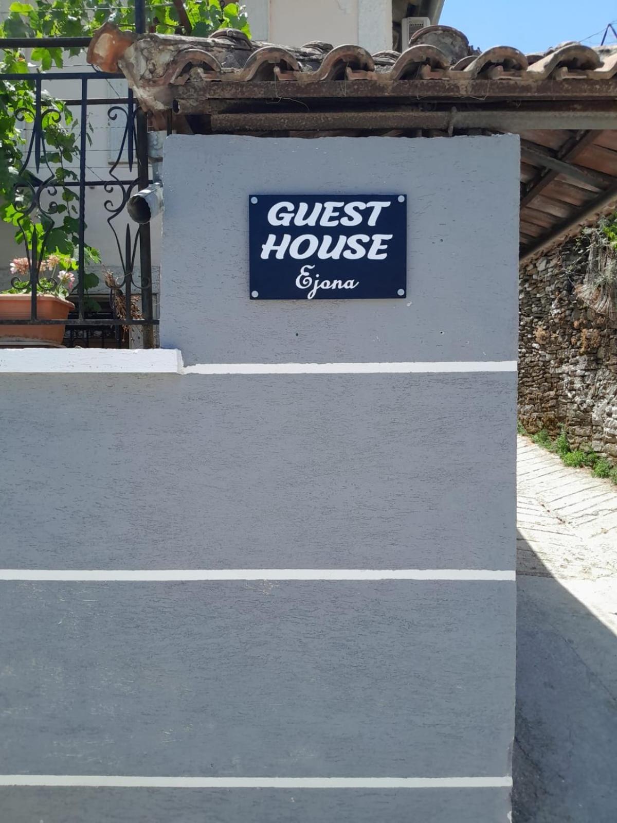 Guest House Ejona Gjirokastër Extérieur photo